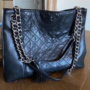 Tory Burch Distressed chain Tote Bag